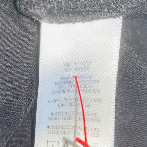 2/$20 MICHAEL Michael KORS Black Stretch Scoop Neck Tee - Picture 6 of 6